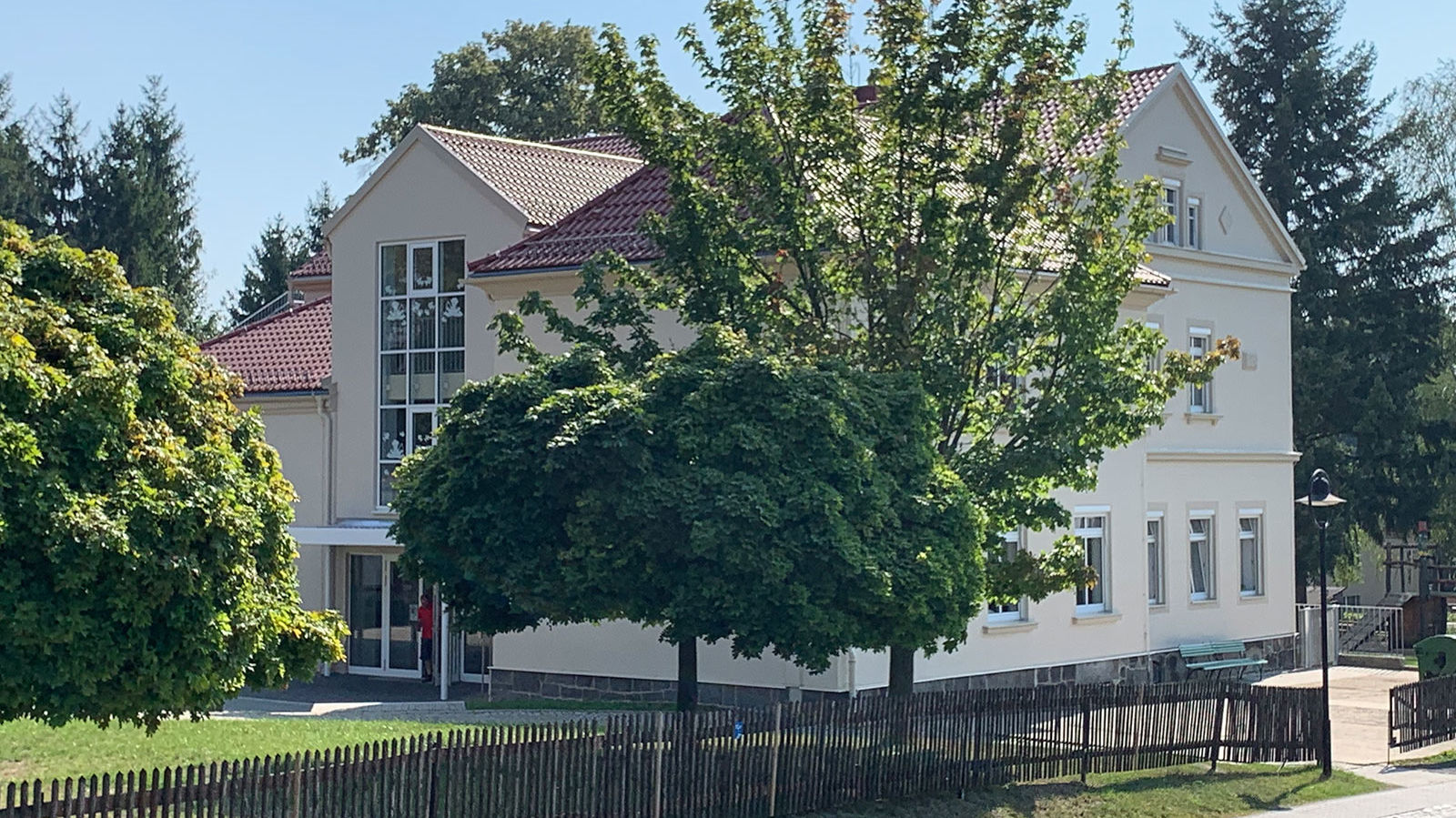 Grundschule C. W. Arldt Ruppersdorf